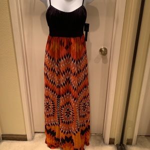 Maxi dress— tribal print NWT